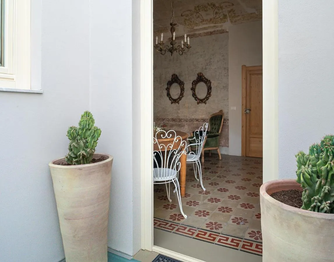Boudoir Degli Orti, Unconventional Stay In Borgata, Siracusa Syracuse Apartment