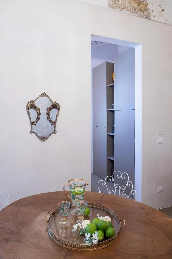 Boudoir Degli Orti, Unconventional Stay In Borgata, Siracusa Syracuse Italy